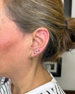 Perforaciones de oreja modernas - 201
