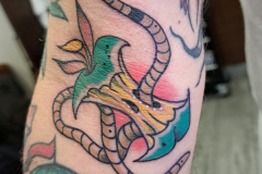 tatuaje-manzana-con-serpiente