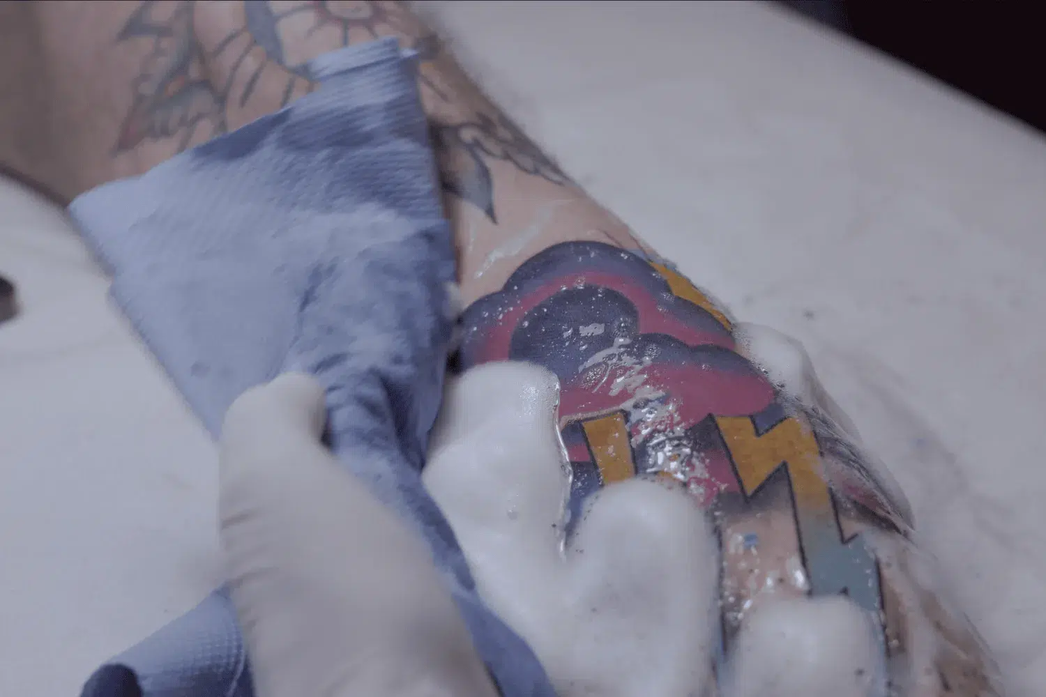 proteger tu tatuaje del frío